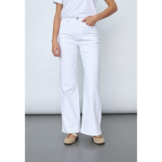 SISTERS POINT Owi Jeans White