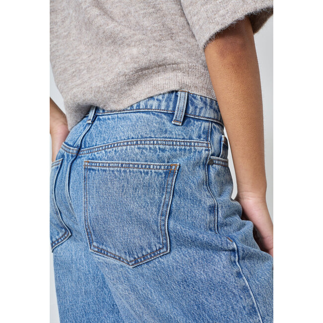 SISTERS POINT Olina Jeans Denim