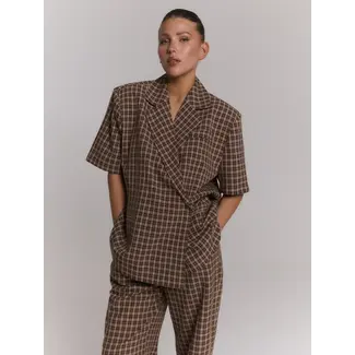 REFINED DEPARTMENT Oversized Closure Top Ella