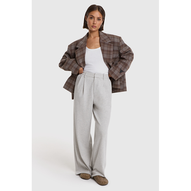 ALIX THE LABEL Woven Cropped Check Blazer