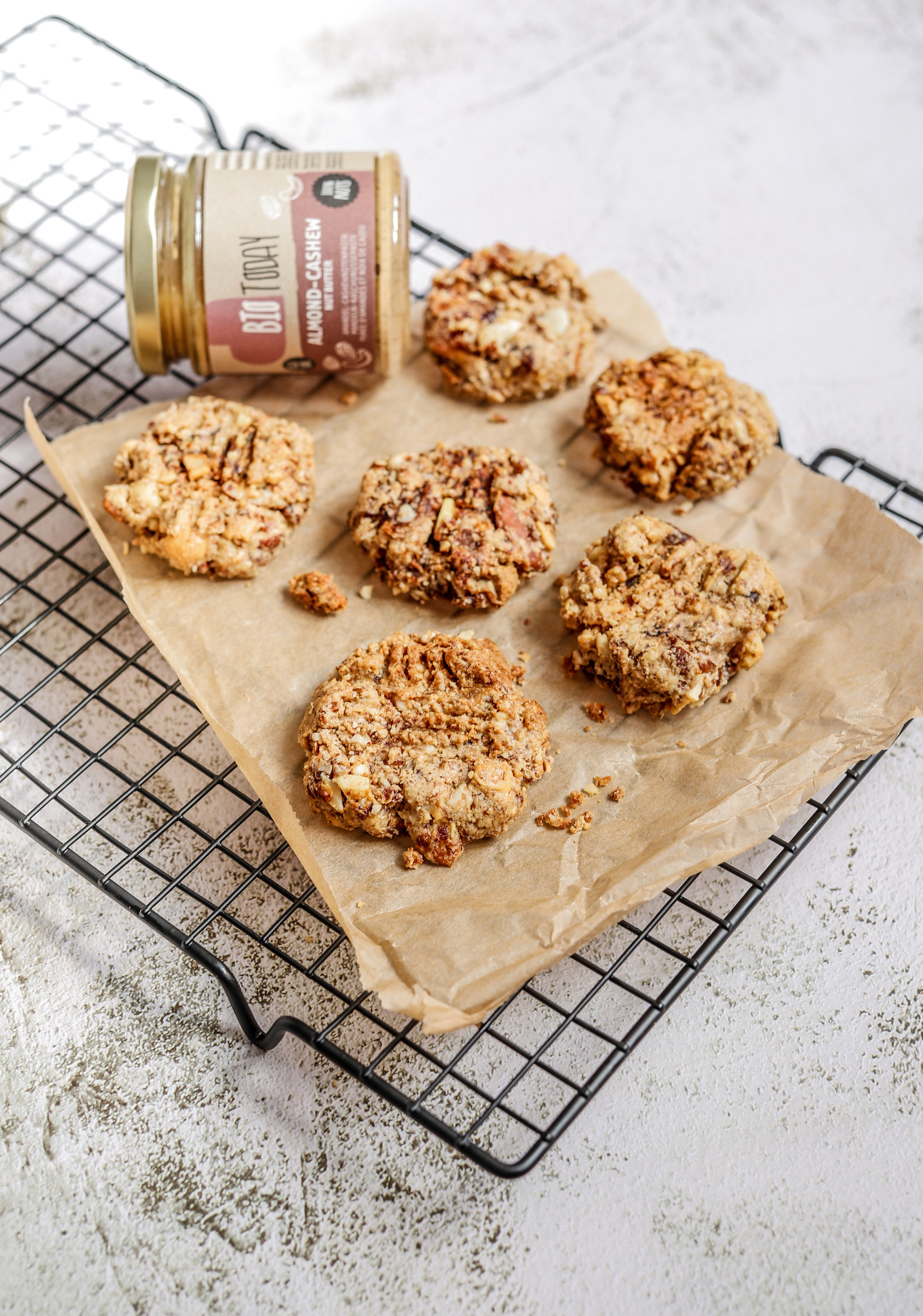 Almond cashew nut cookies | BioToday