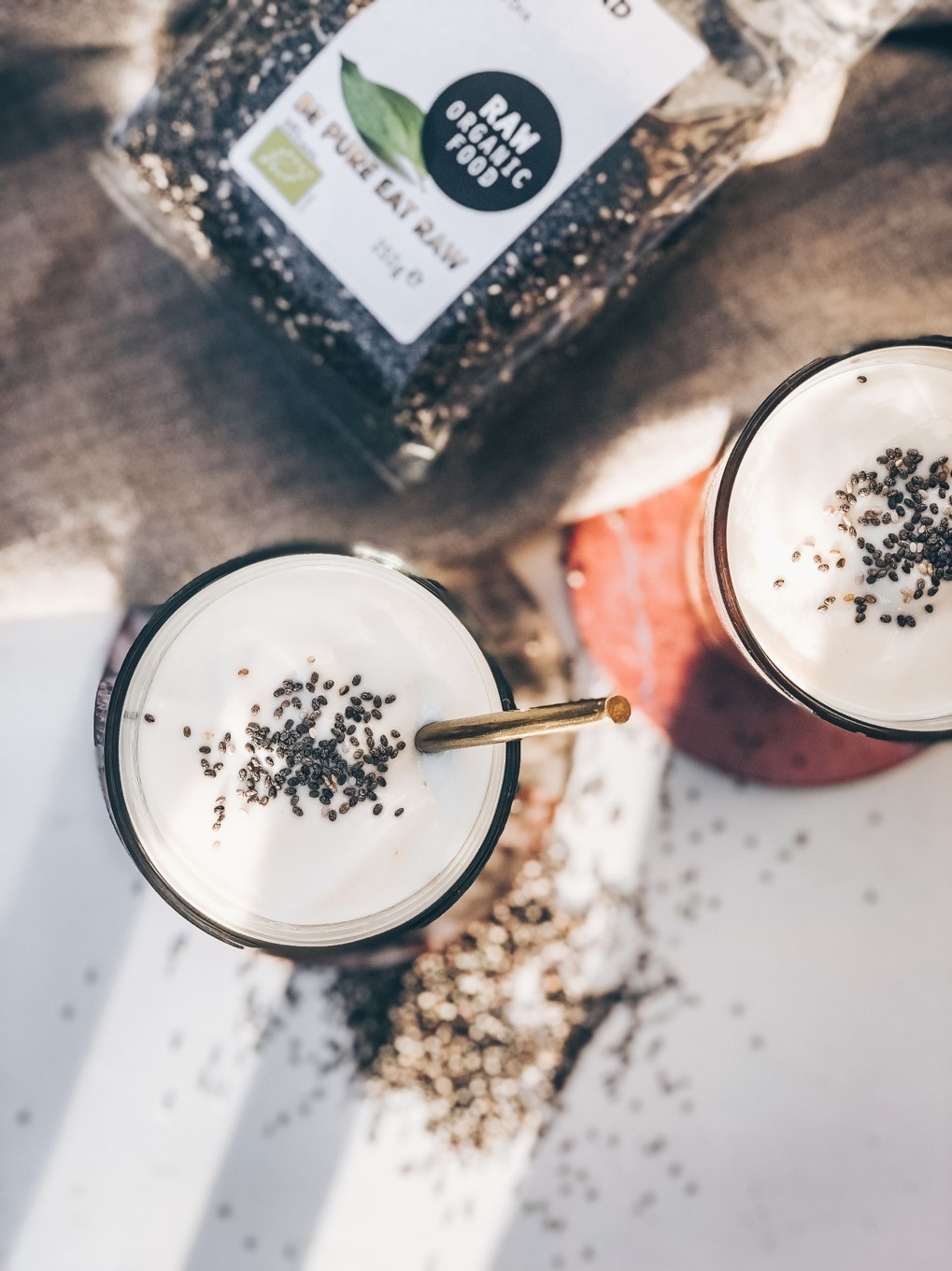 Raw Organic Food | Amandel-cappuccino chia pudding