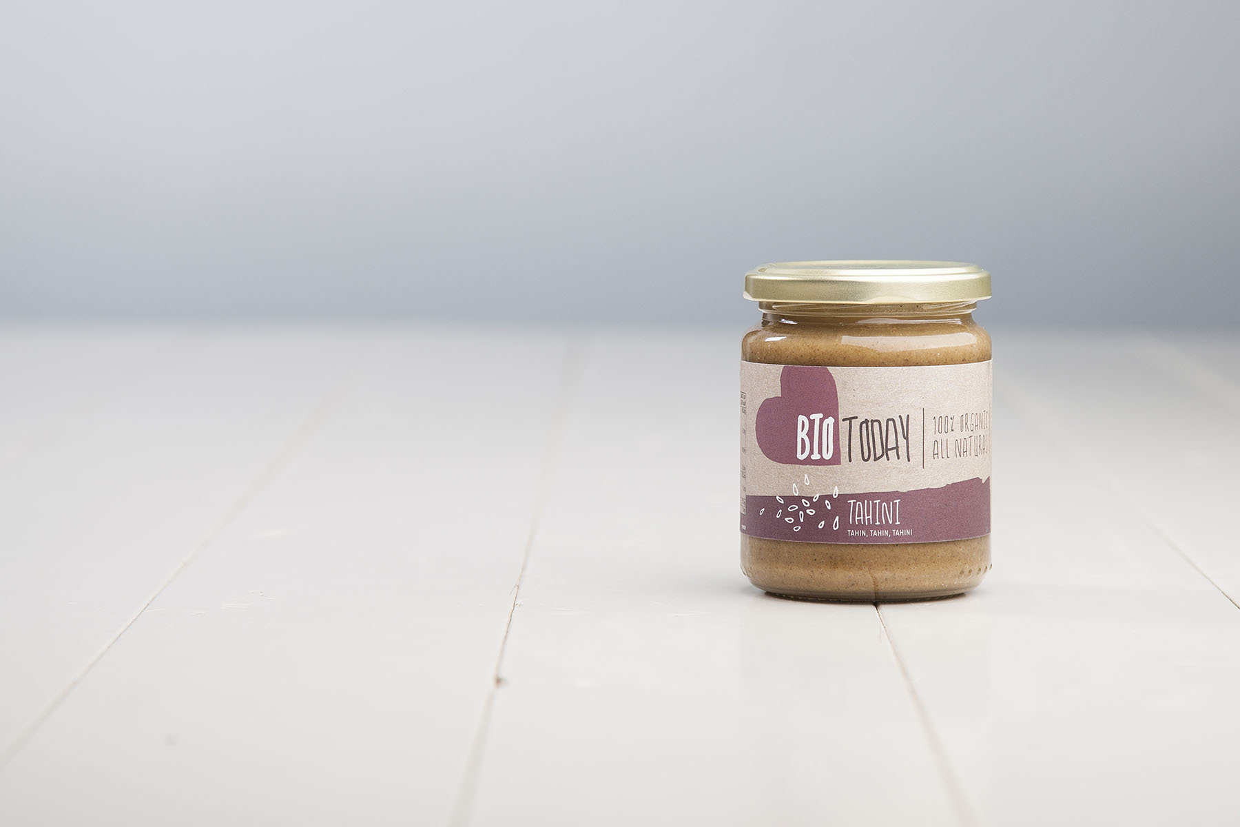 Biologische tahini wit – sesampasta van gepelde sesamzaadjes