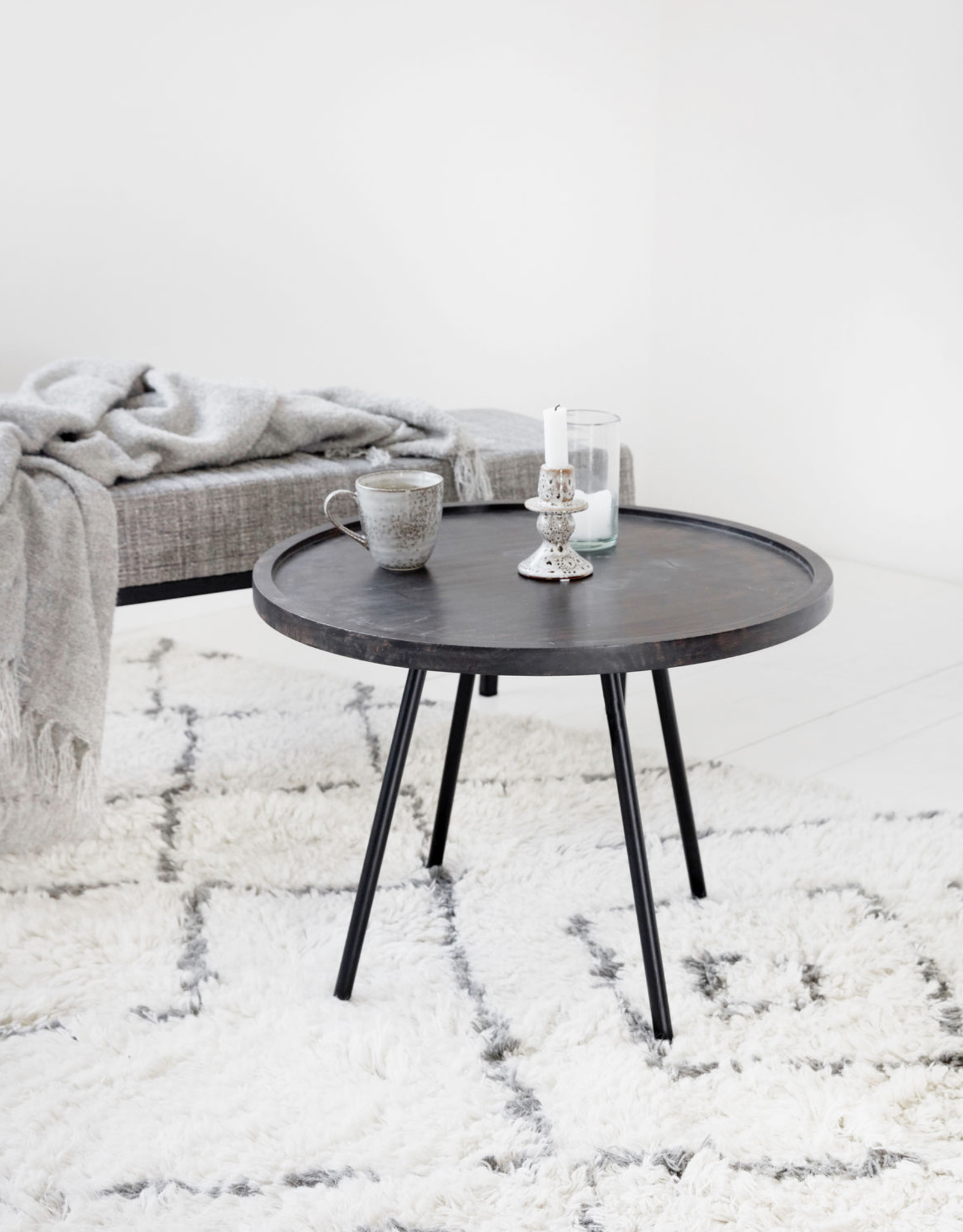 Coffee table 60 cm
