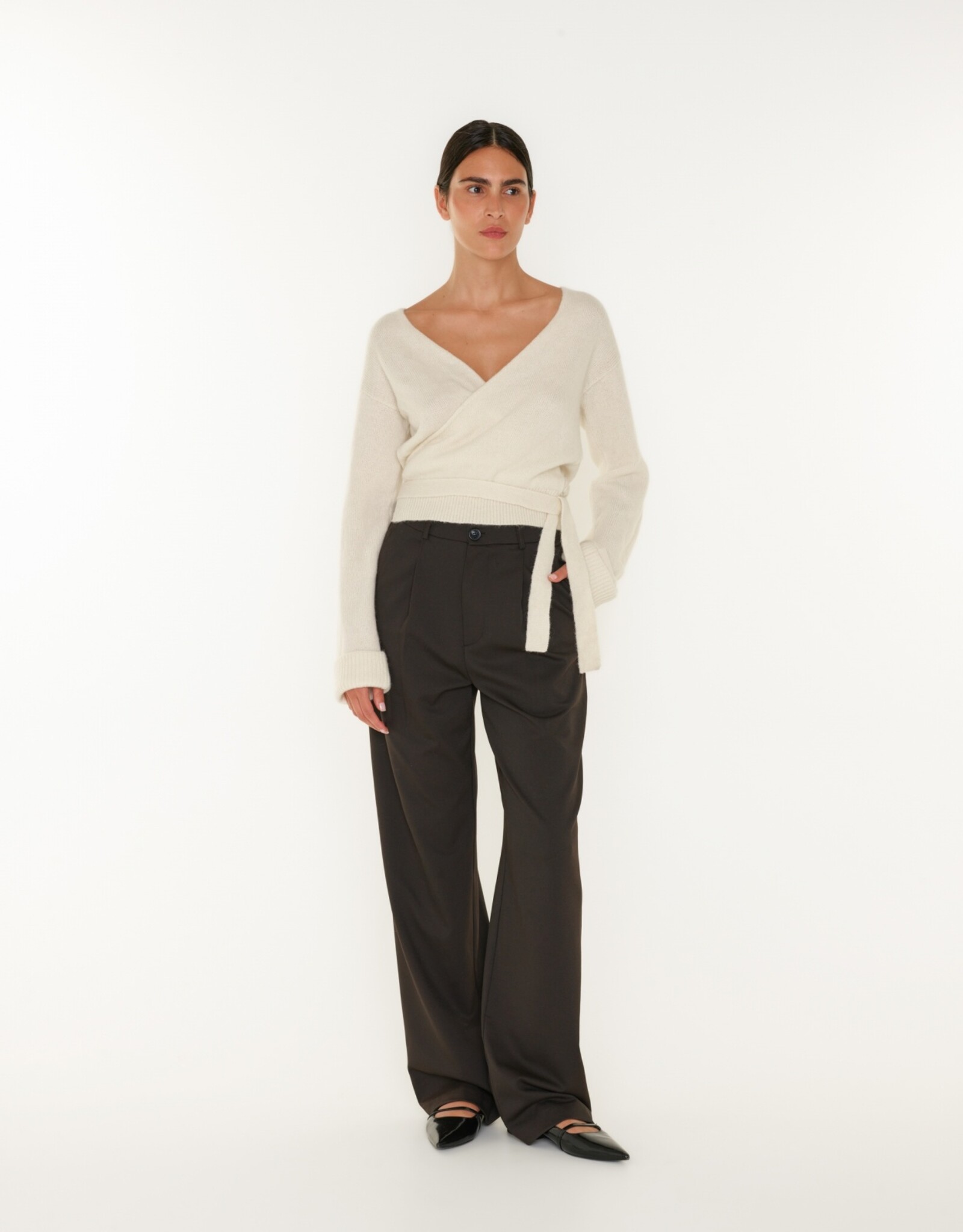 Club L'avenir Jua'CL Off White