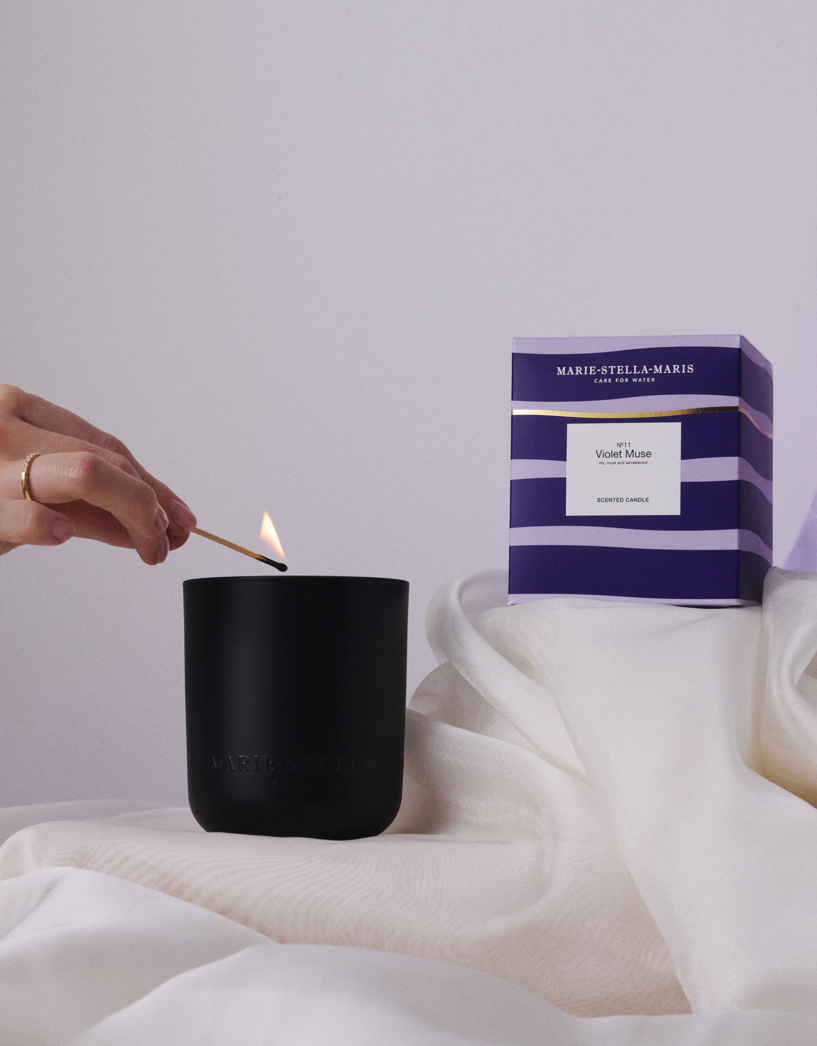 Marie-Stella-Maris Scented Candle Violet Muse