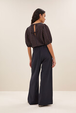 By-bar jet check blouse little check