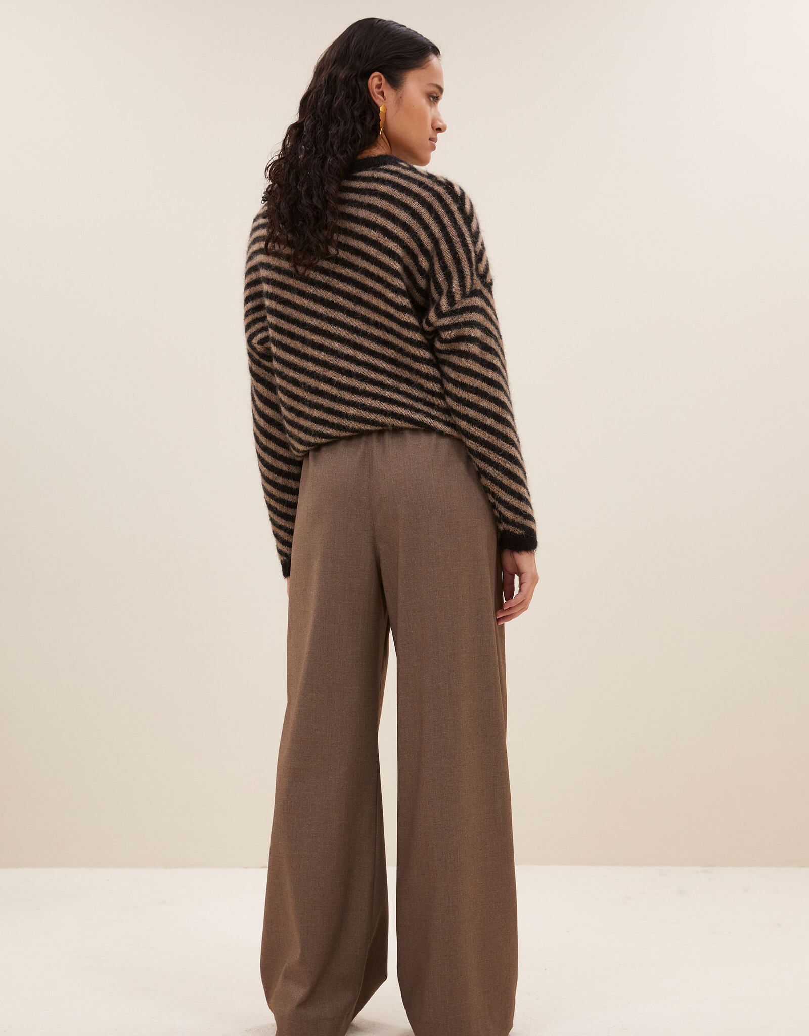 By-bar diagonal natural pullover biscuit