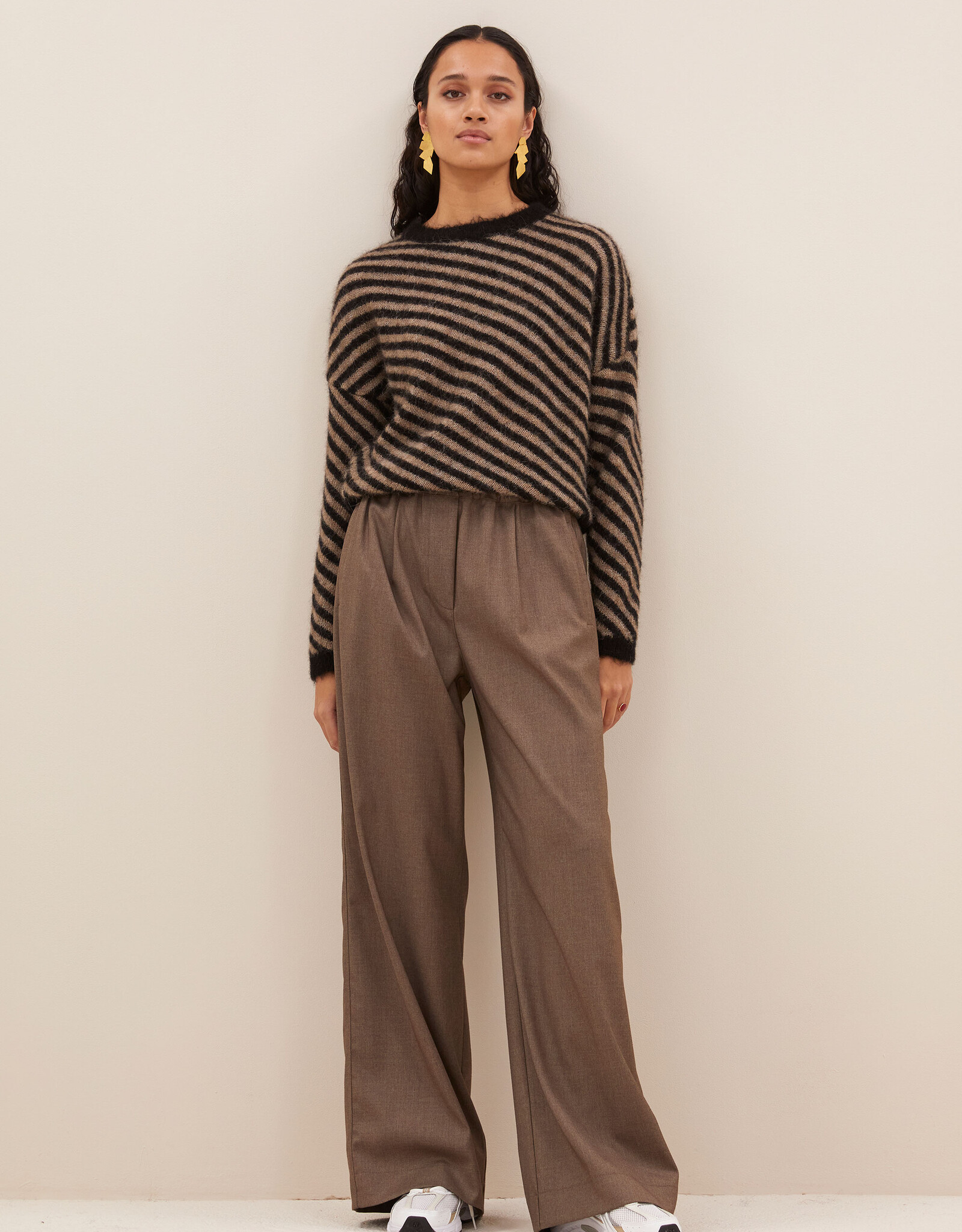 By-bar diagonal natural pullover biscuit