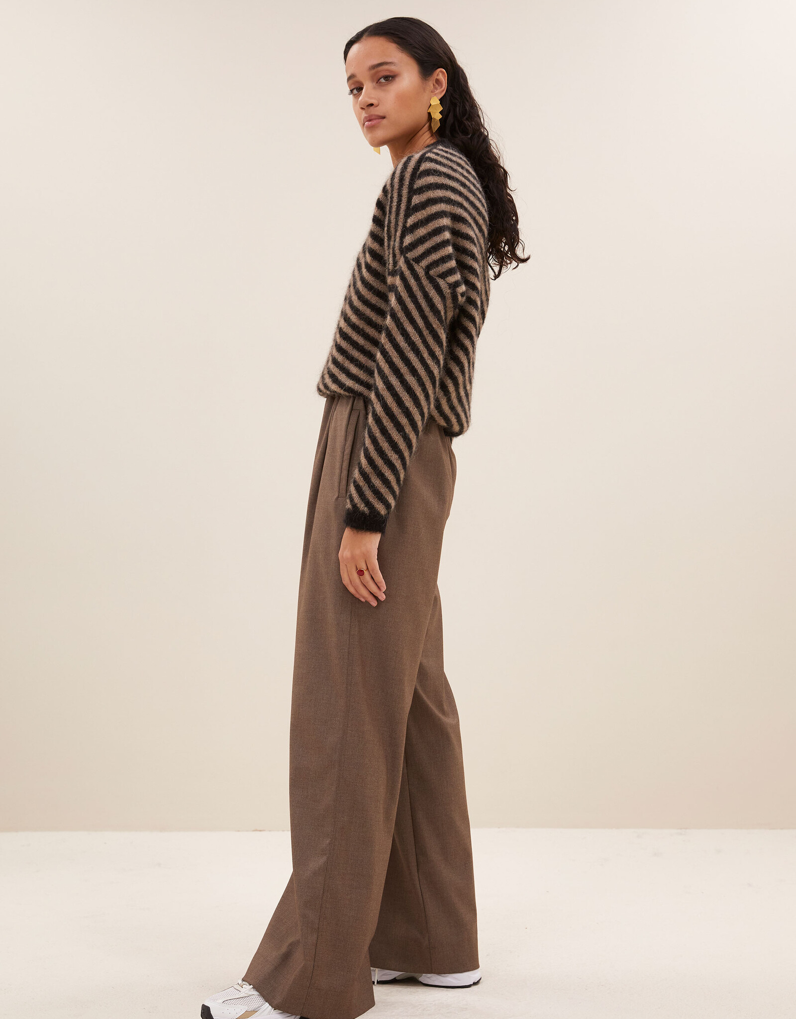 By-bar diagonal natural pullover biscuit