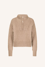 By-bar boxy beau pullover biscuit