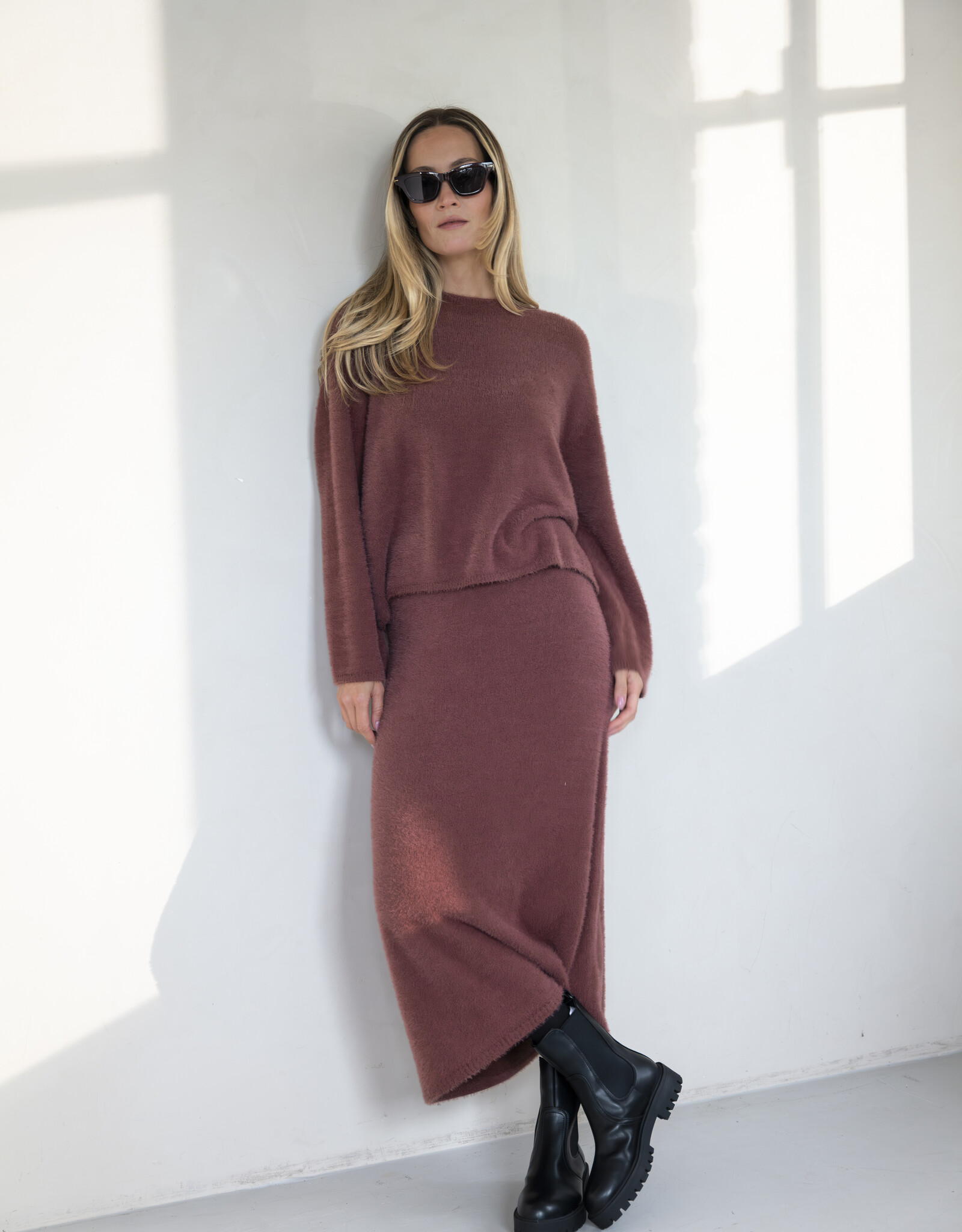 Ruby Tuesday Vilette fluffy knitted maxi skirt AUBURN