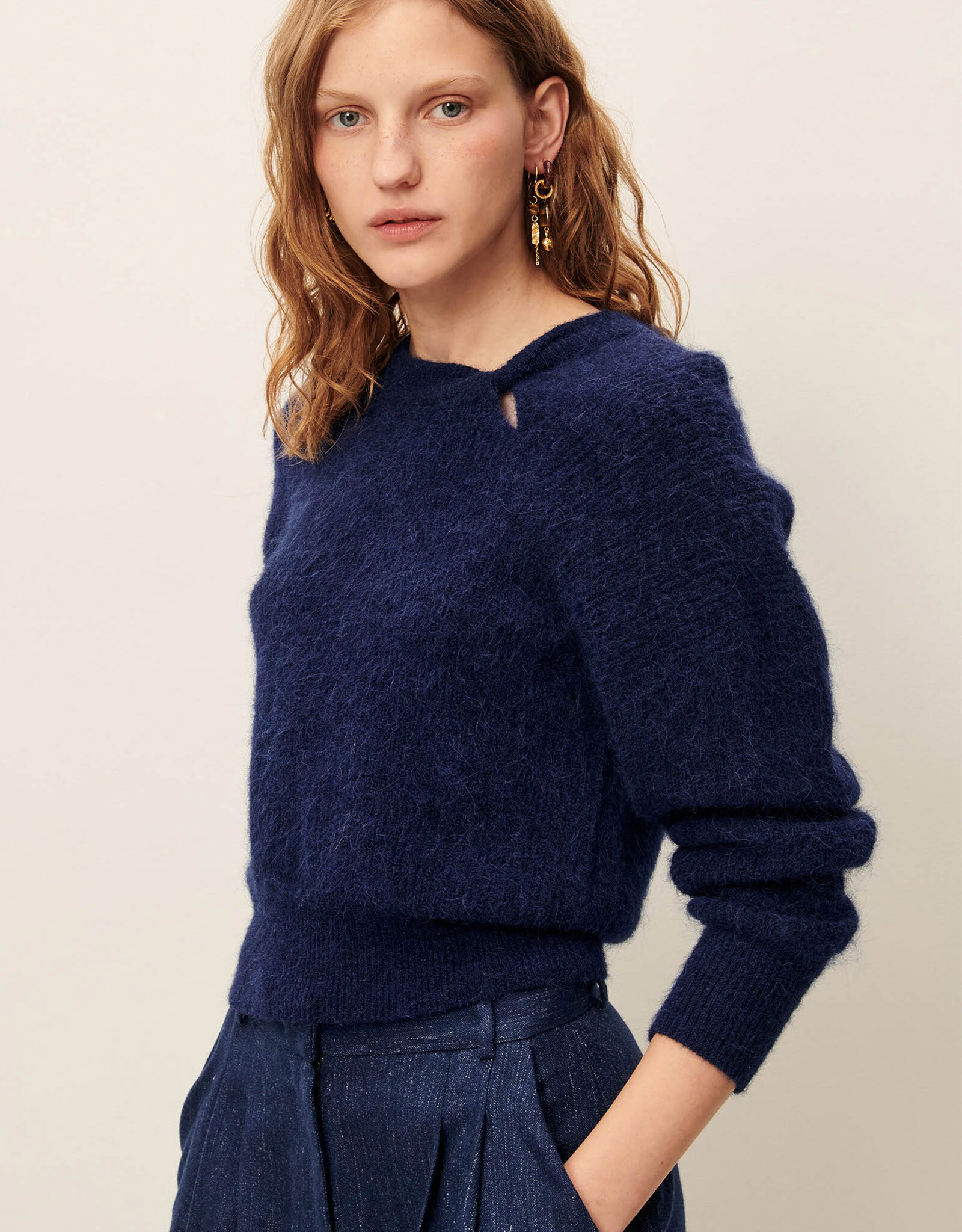 Sessun TWIST BLUES Twisted collar sweater Queen Blue