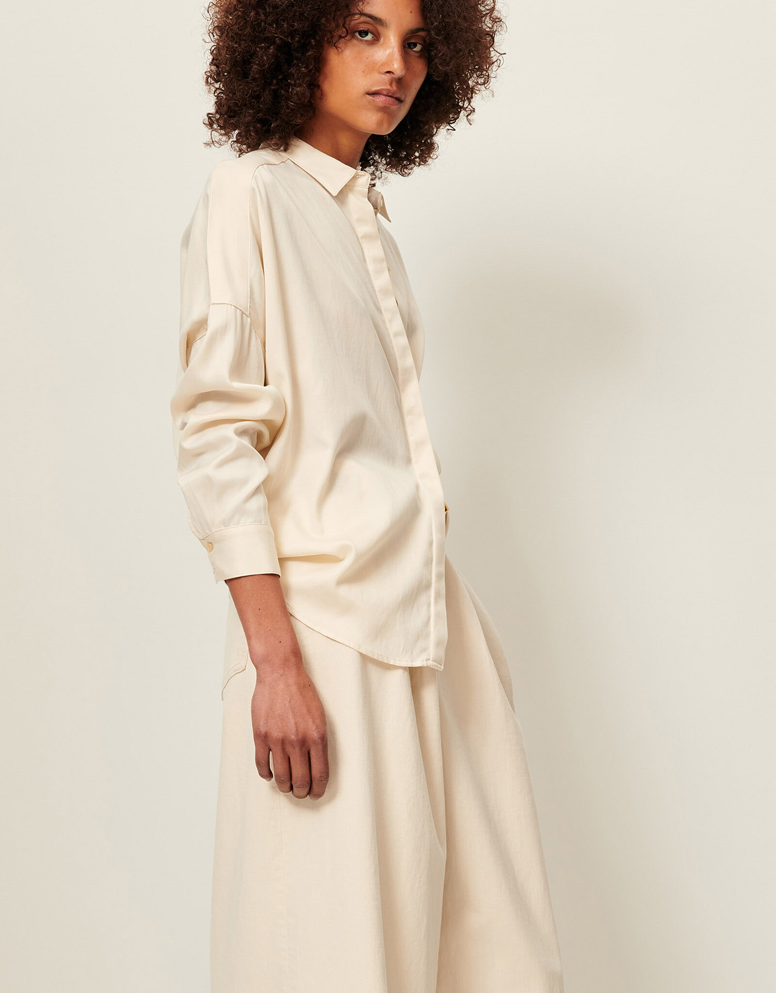 Sessun LADY D Wide shirt Fleur de Sel AW25