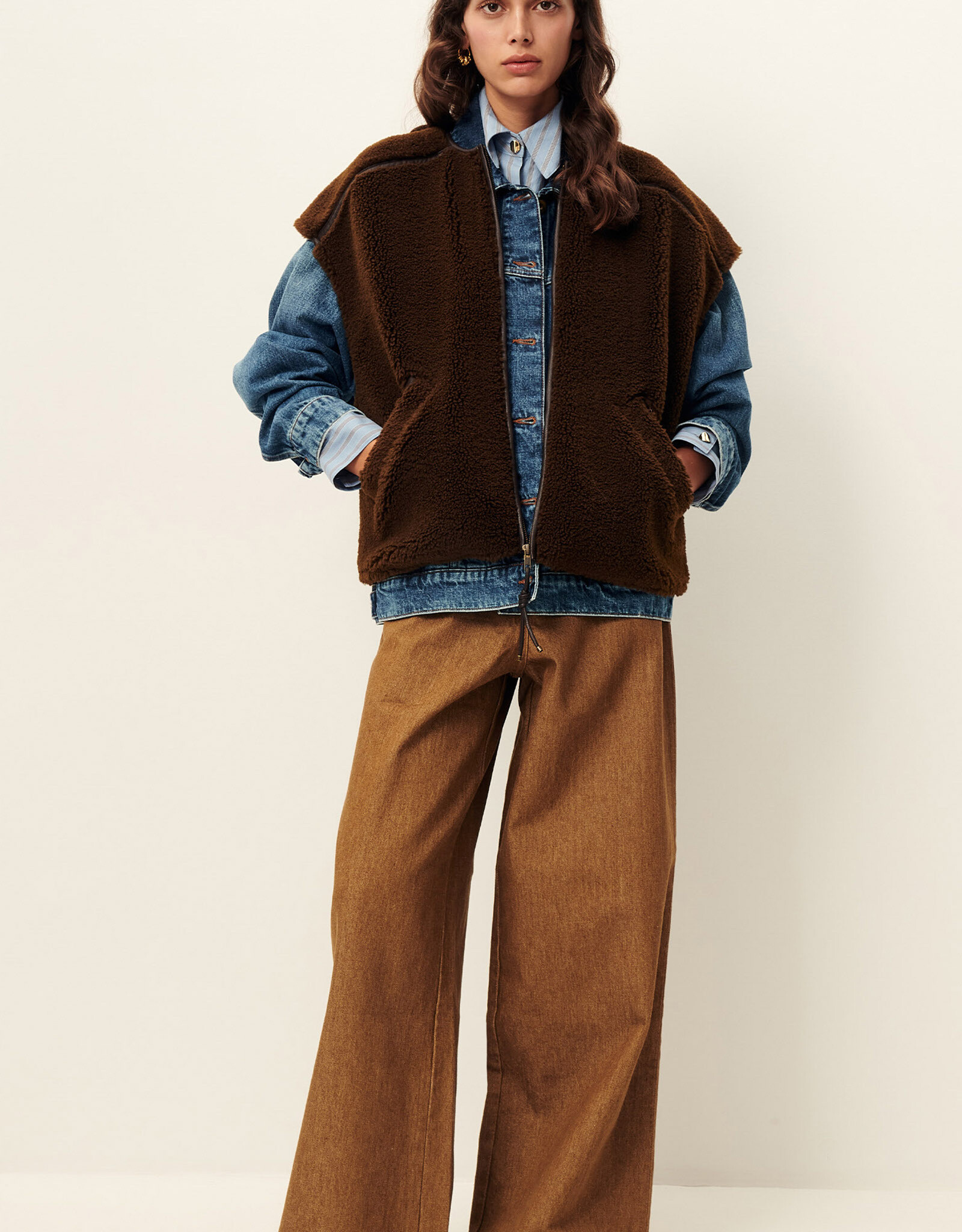 Sessun MOUNTY-Dark Earth