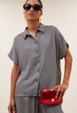 By-bar barley silky stripe blouse jet black stripe