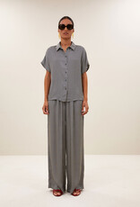 By-bar barley silky stripe blouse jet black stripe