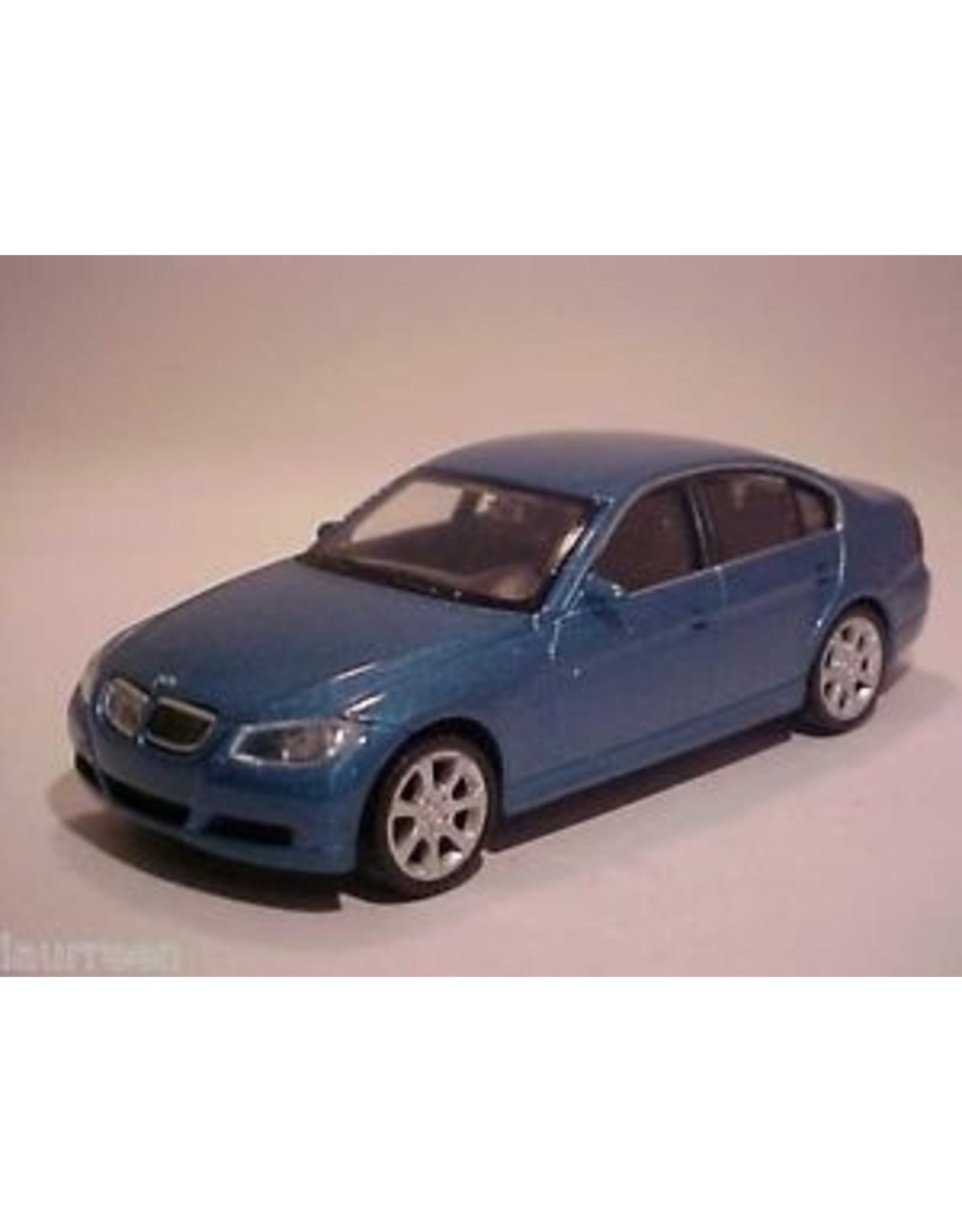 BMW BMW 330i(blue metallic)