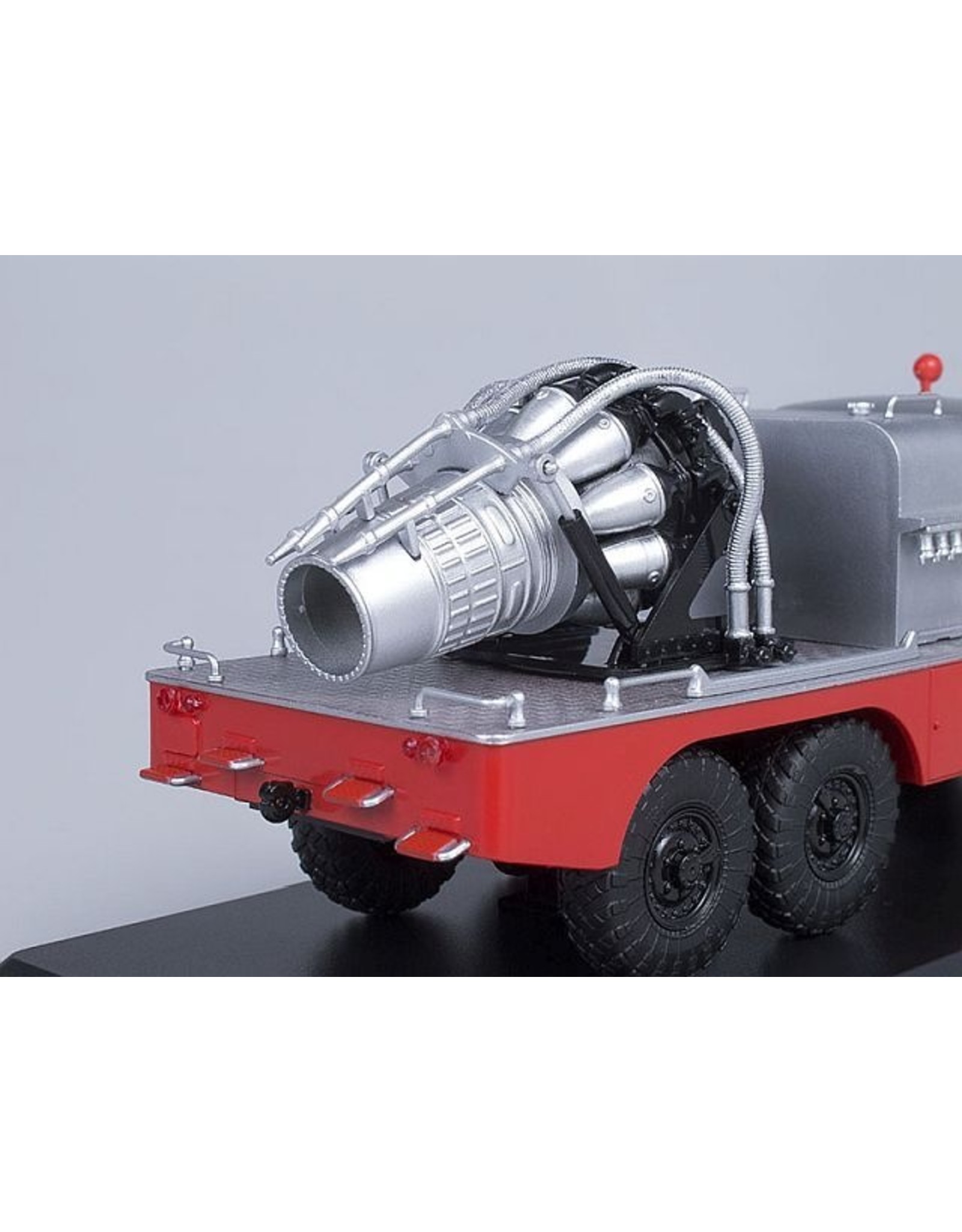 ZiL GAS-WATER FIGHTING TRUCK AGVT-100(ZiL-157)