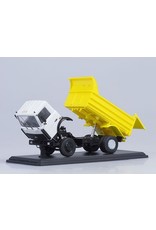 MAZ(Minski Avtomobilnyi Zavod) MAZ-5551 DUMPER TRUCK(white/yellow)