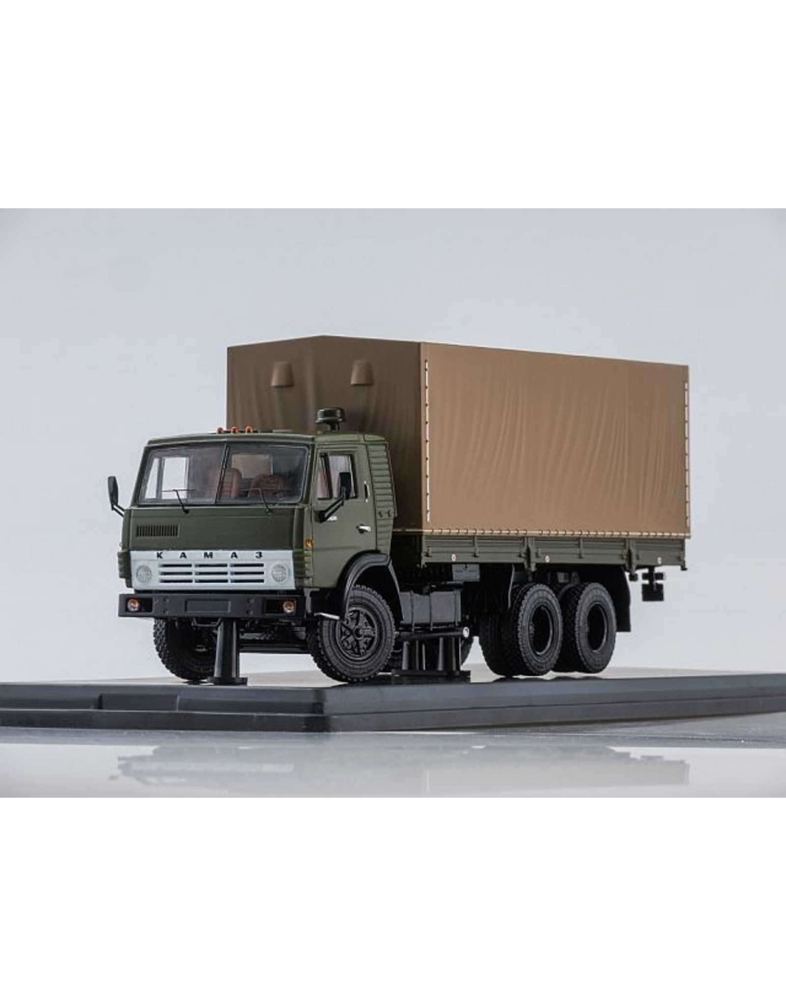 KAMAZ KAMAZ-53212 TRUCK WITH TILT