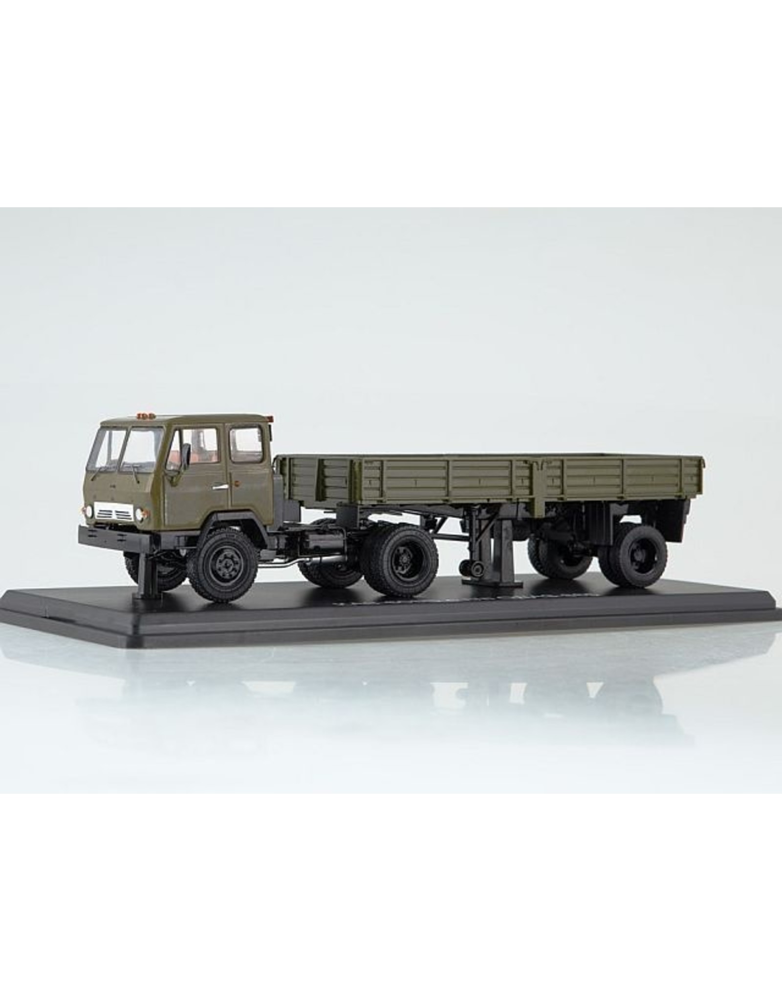 KAZ KAZ-608B tractor truck with semitrailer ODAZ-885(khaki)