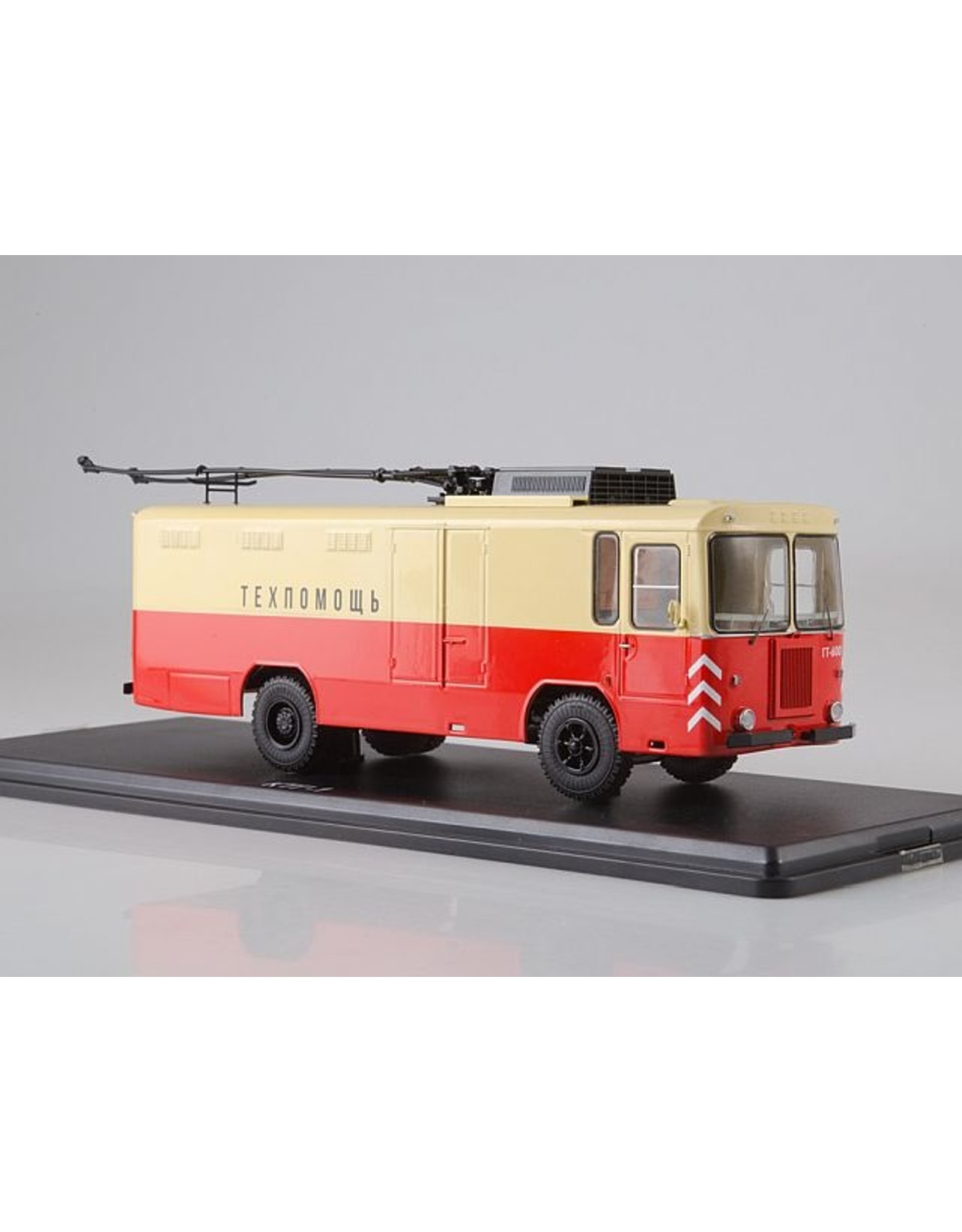 Dzerzhinsky Plant Kiev KTG-1 freight trolleybus(red/beige)1976