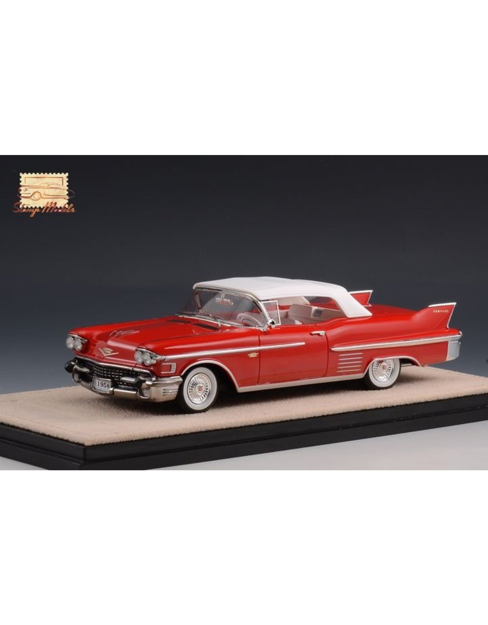 Cadillac(General Motors) Cadillac Series 62 Convertible(closed top)1958(red).