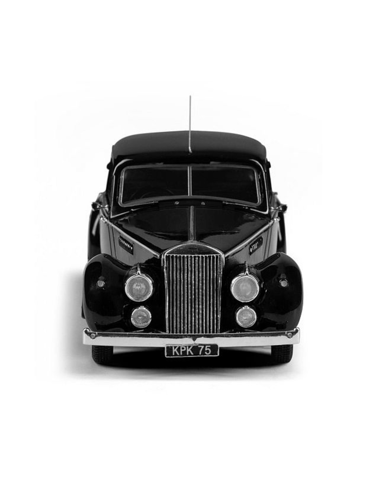 Invicta Invicta Black Price by Charlesworth-1948(with headlights built into fenders and bumpers)black