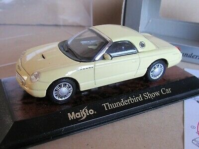 maisto thunderbird show car