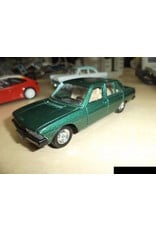 Peugeot Peugeot 604 (green metallic)