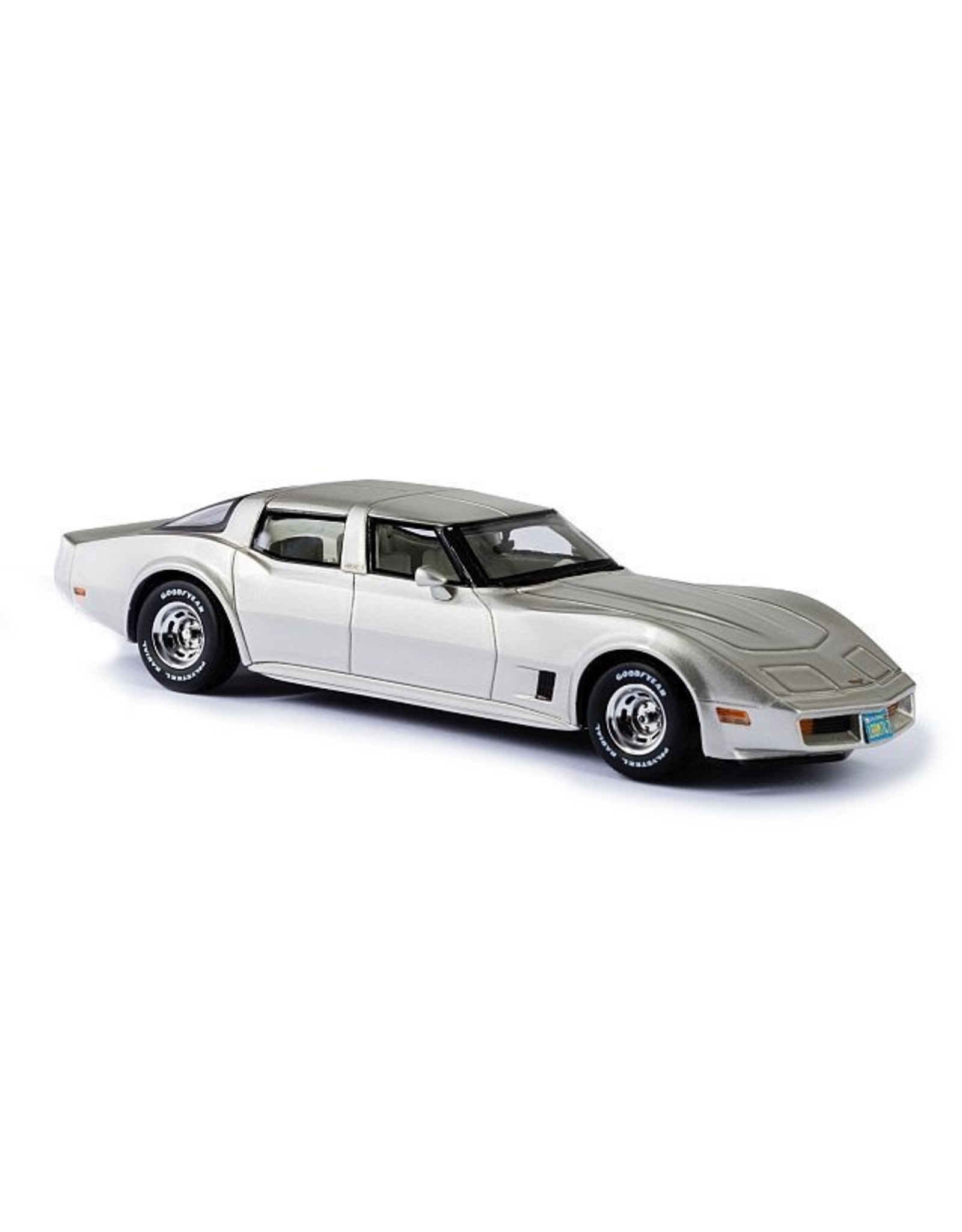 Chevrolet by American Custom Coachwork  Chevrolet Corvette America 4-door berline(1980)closed(grey metallic).