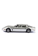 Chevrolet by American Custom Coachwork  Chevrolet Corvette America 4-door berline(1980)closed(grey metallic).