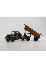 MAZ(Minski Avtomobilnyi Zavod) MAZ-200V tractor truckwith MAZ-5232V dumper semi trailer.