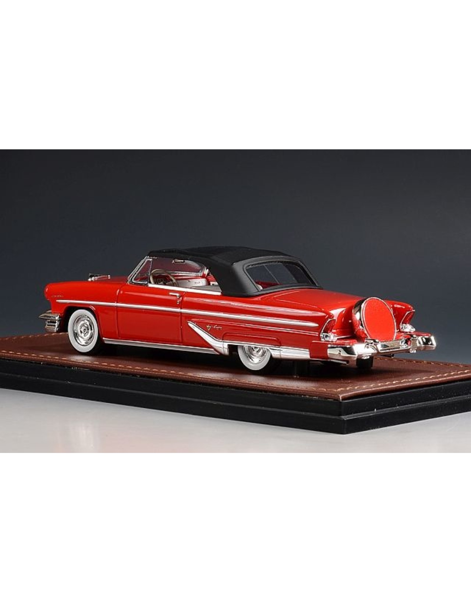 Lincoln Lincoln Capri Convertible(1955)closed top(red)