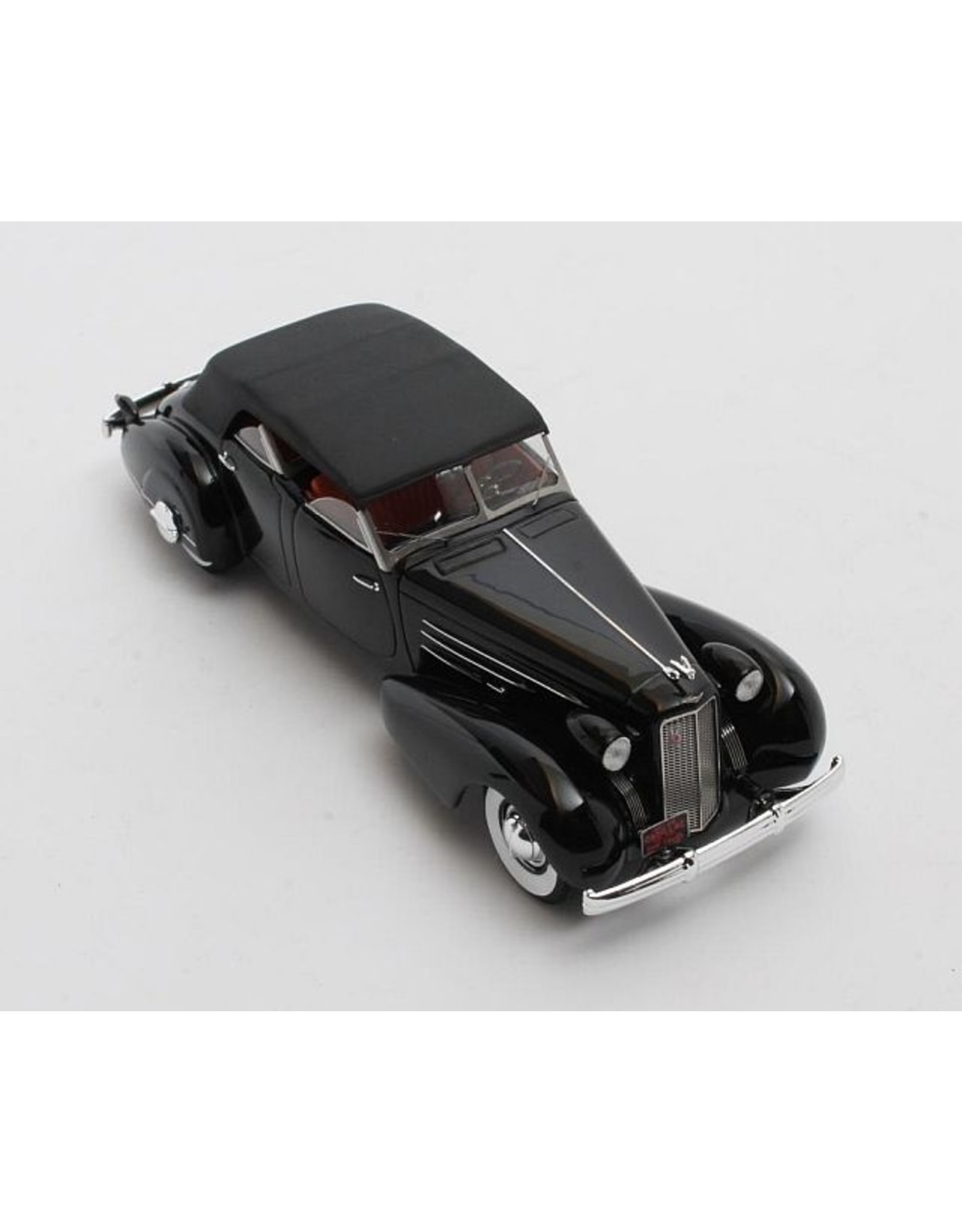 Cadillac by Fleetwood. Cadillac V16 Dual Cowl Sport Phaeton(closed top)black(1937)