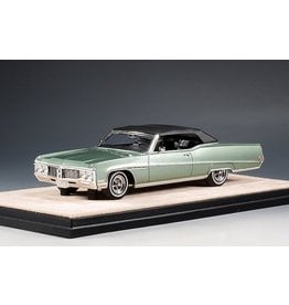 Buick Buick Electra 225 Convertible(1970)closed top(Seamist green metallic)