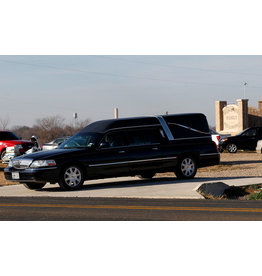 Lincoln Lincoln Town Hearse by Eagle & Co.(2009)black.