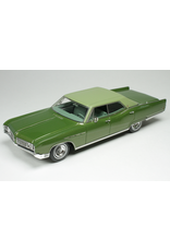 Buick Buick Electra(1968)Verdero green.