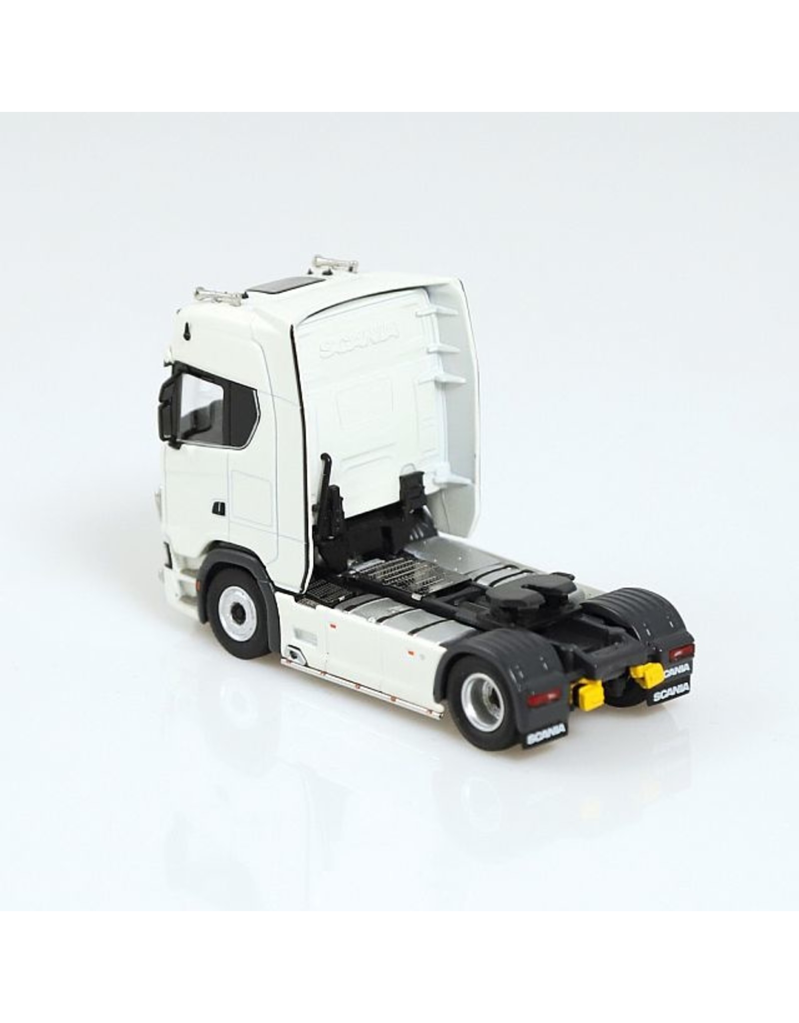 Scania Scania V8 730S single truck(white).