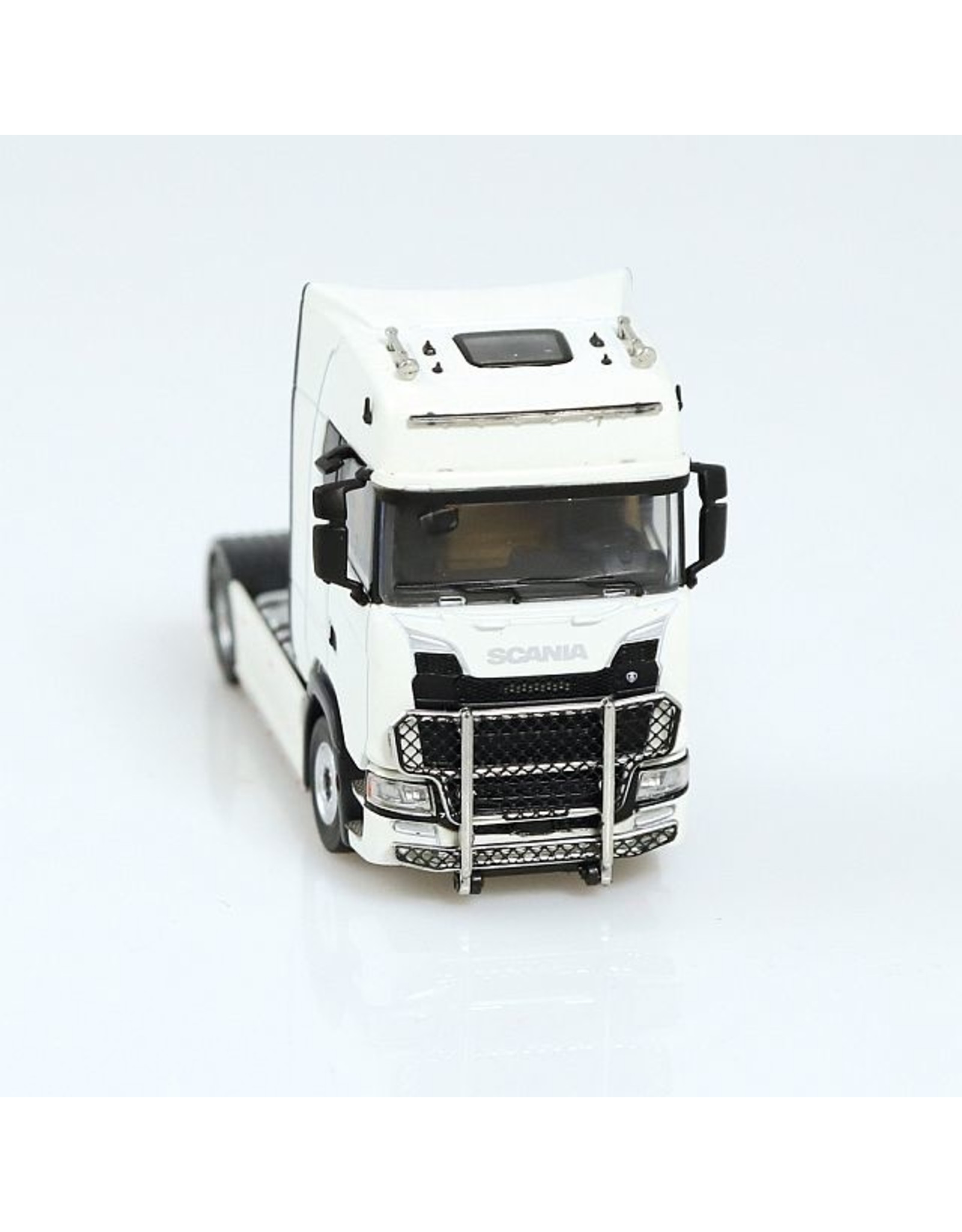 Scania Scania V8 730S single truck(white).