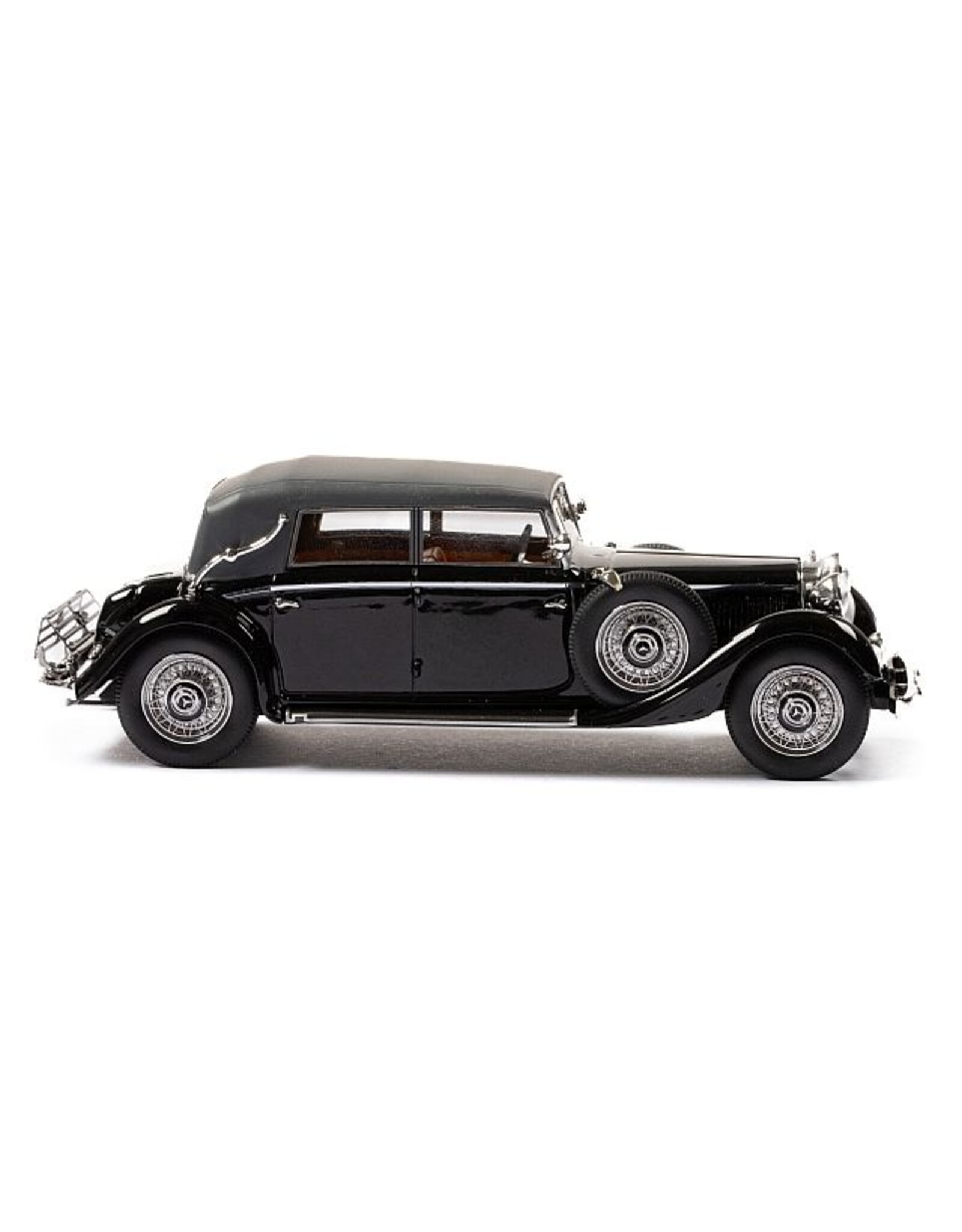 Mercedes-Benz Mercedes-Benz 290(W18)1933-36 cabriolet D-long wheelbase-closed roof-black