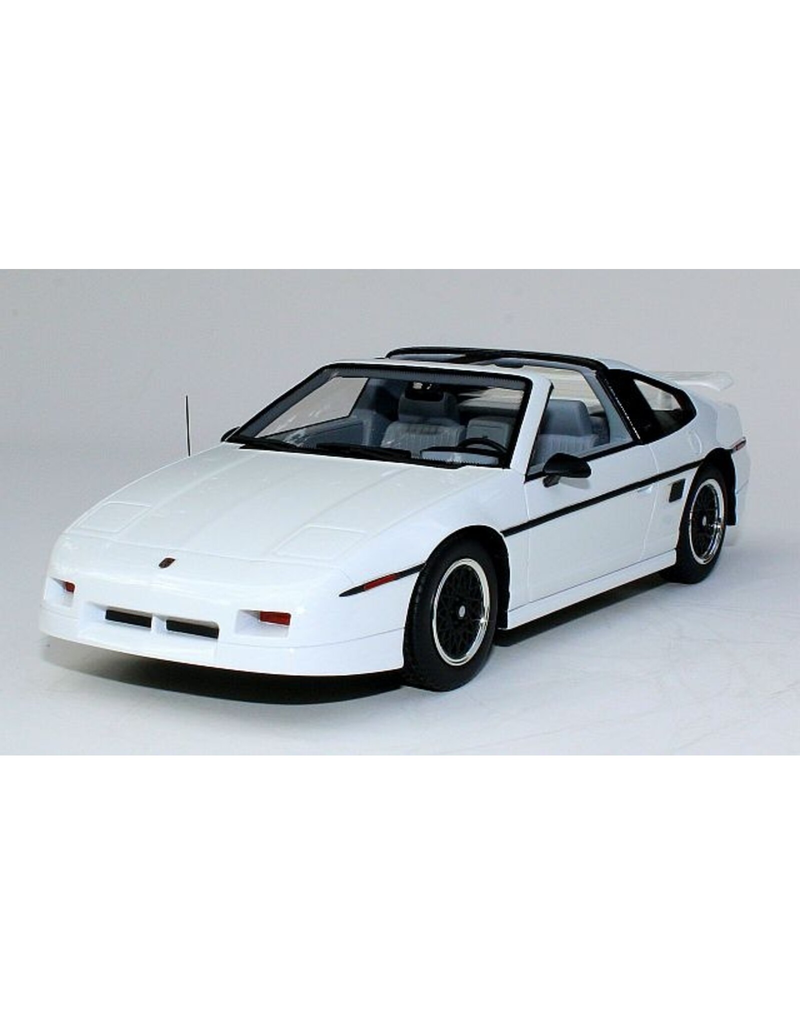 Pontiac Pontiac Fiero GT(1988)white