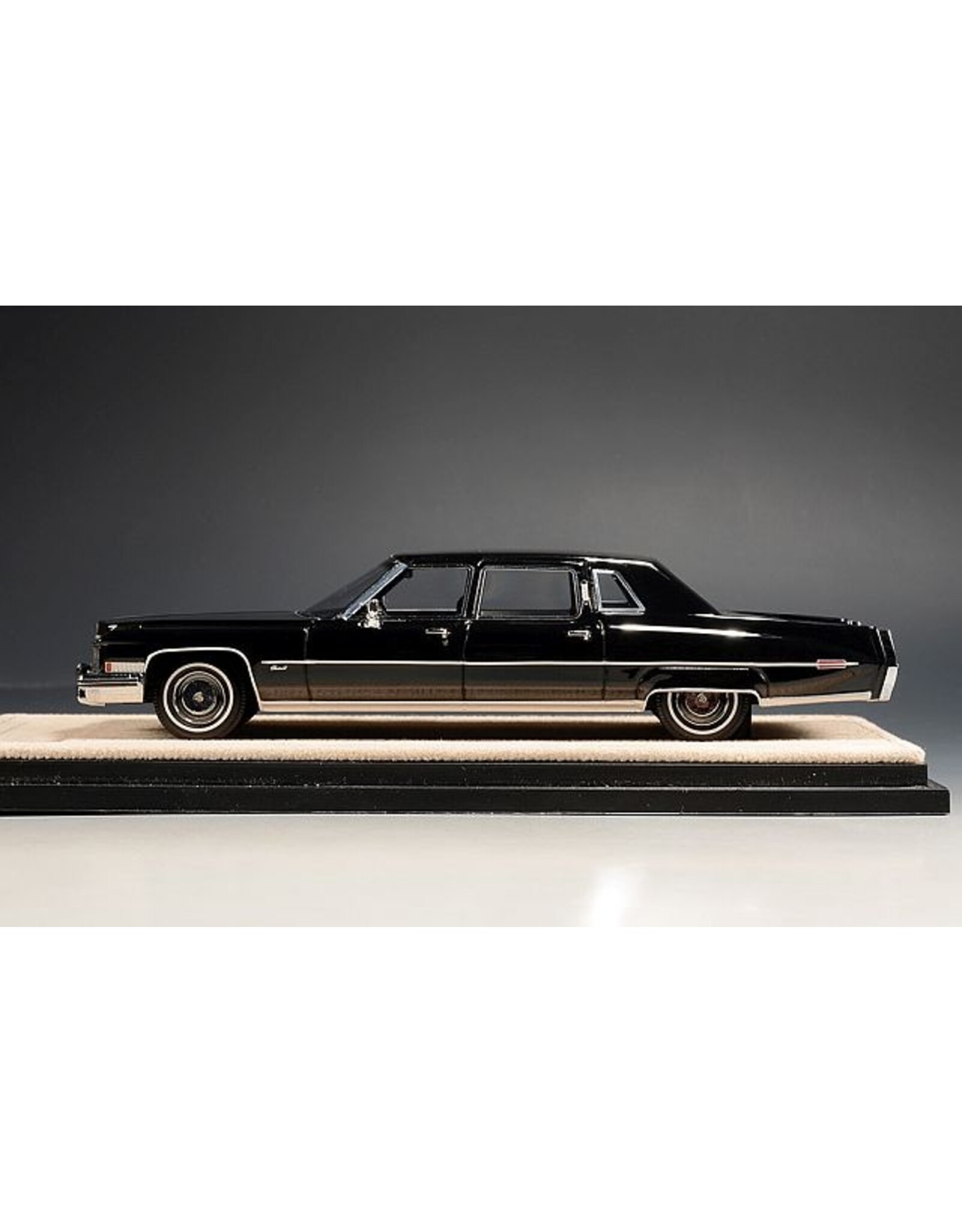 Cadillac(General Motors) Cadillac Fleetwood 75 Limousine(1973)black