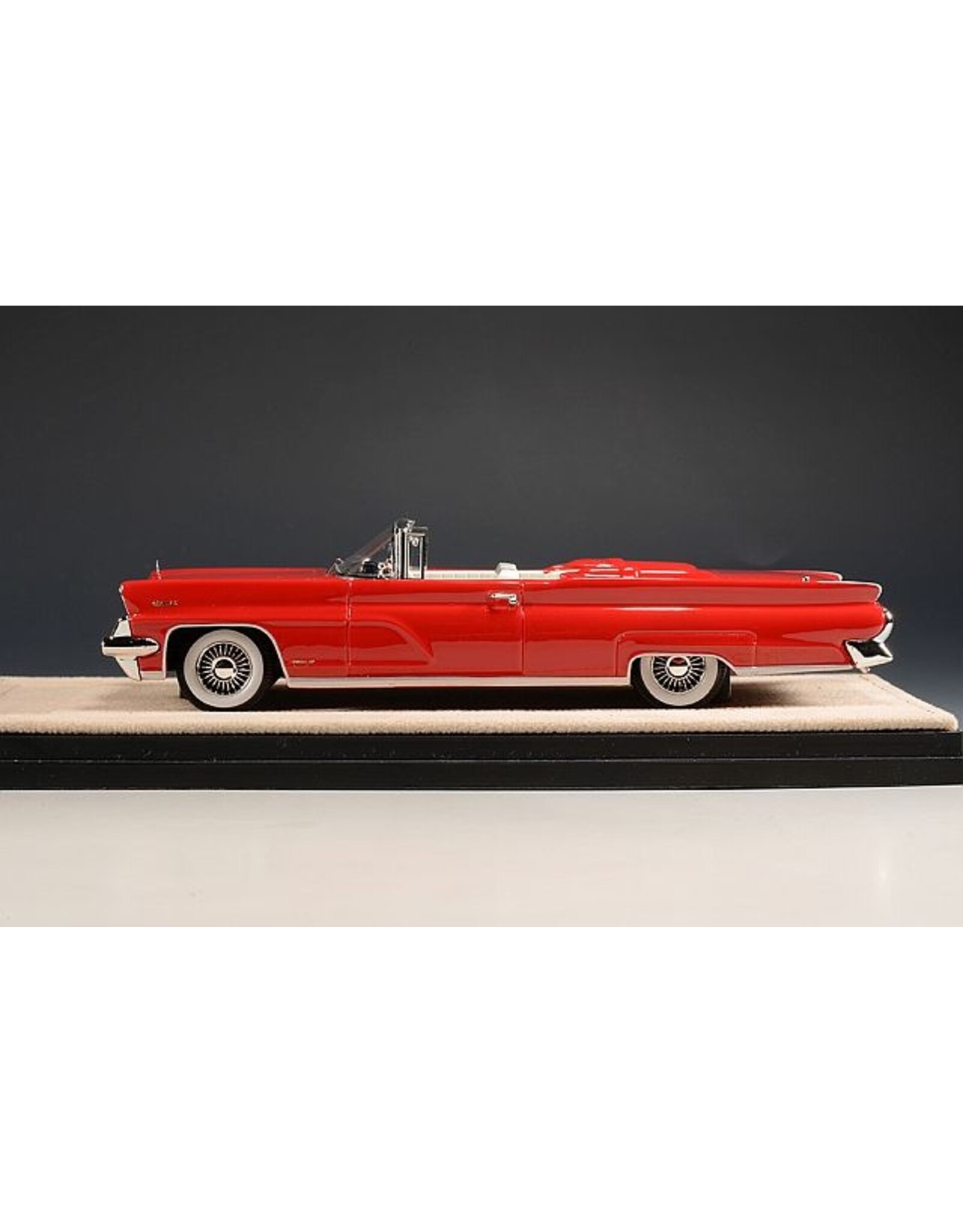 Lincoln Lincoln Continental Mark IV(1959)open roof(Bolero red.