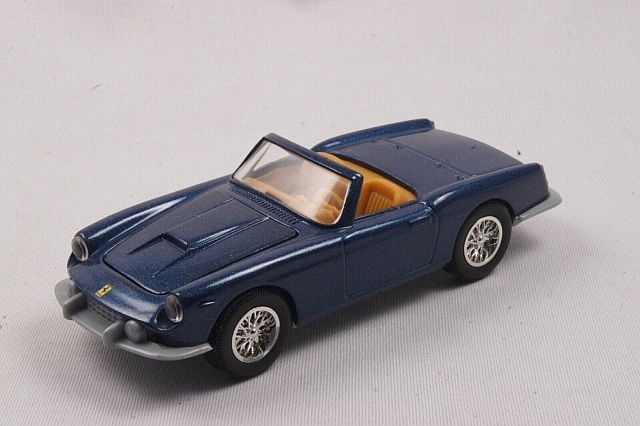 FERRARI 400 SA ダークブルー超レアモデルカー FERRARI 400 SA ダークブルー超レアモデルカー 1/43 Detail Cars