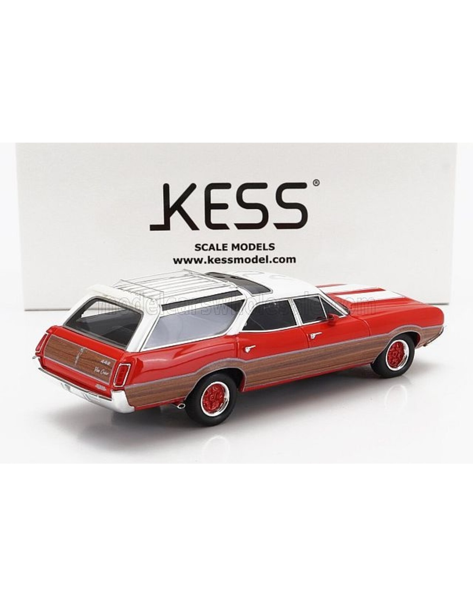 Oldsmobile Oldsmobile Vista Cruiser 442 Station Wagon(1972)red with white wood