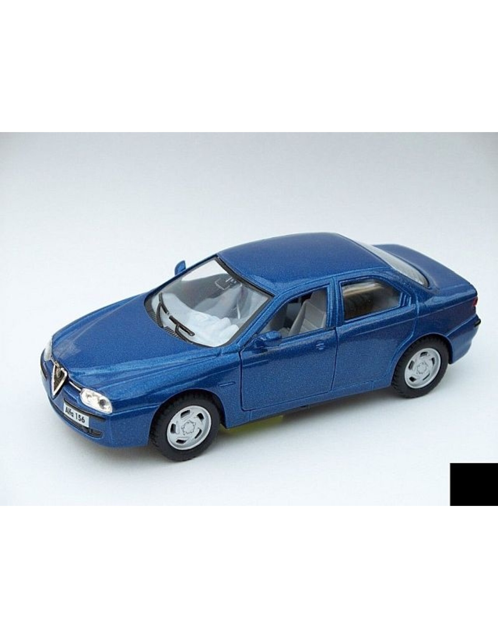 Alfa Romeo ALFA ROMEO 156(blue or green metallic)