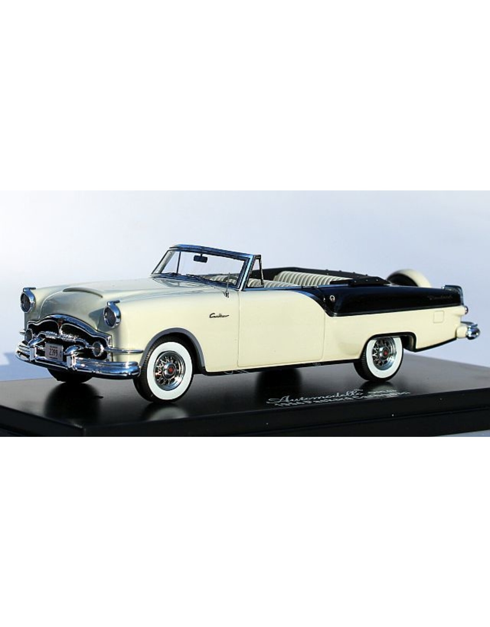 Packard Packard Caribbean(1954)black/white Sahara sand