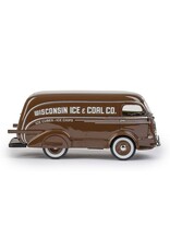 International Harvester International D-300(1938)Wisconsin Ice Co. Van No.601(brown)